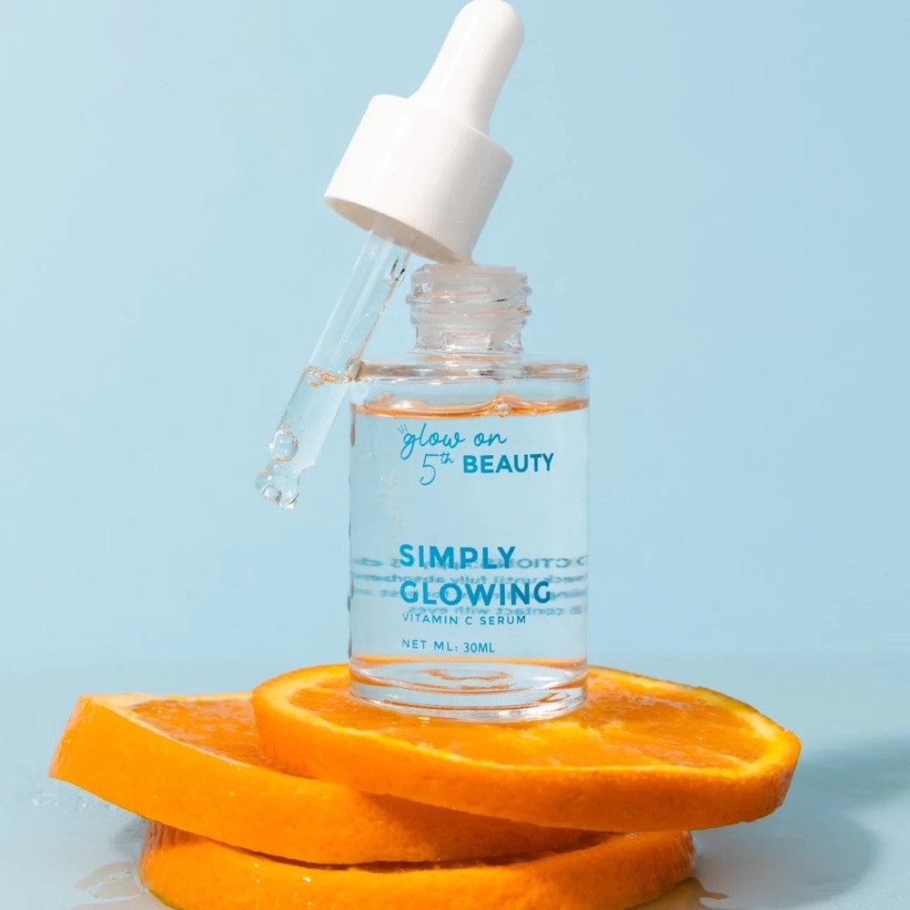 Simply Glowing Vitamin C Serum, New in Box